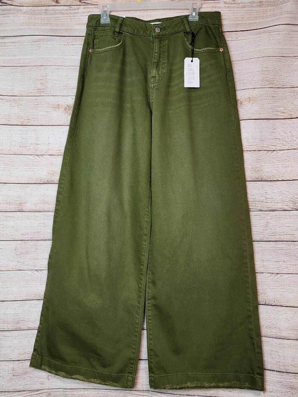 NWT Forever 21 Women’s Olive Green Mid Rise Wide Leg Loose Fit Jeans Size 27